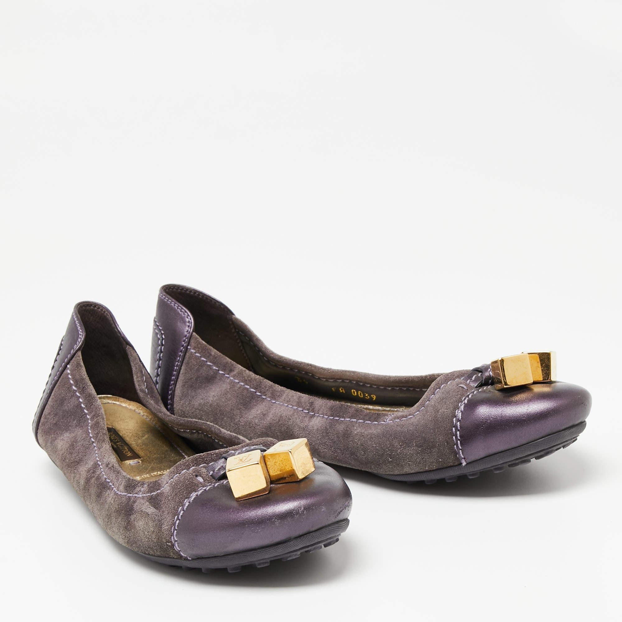 Louis Vuitton Purple Suede And Leather Dice Scrunch Ballet Flats Size 39 In Fair Condition In Dubai, Al Qouz 2
