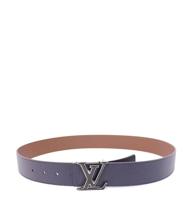 Louis Vuitton Pyramide Reversible Navy and Brown Belt For Sale at