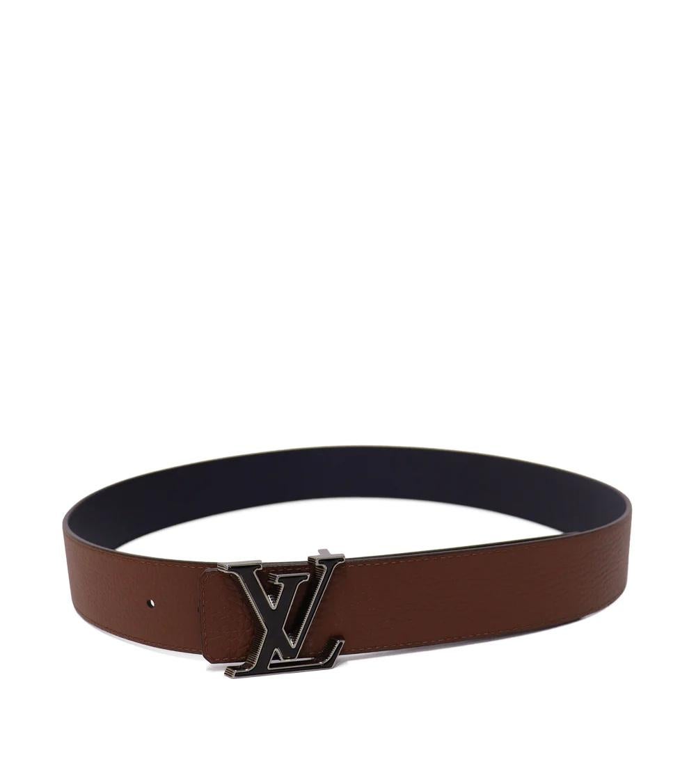 Louis Vuitton Pyramide Reversible Navy and Brown Belt In Excellent Condition For Sale In Amman, JO