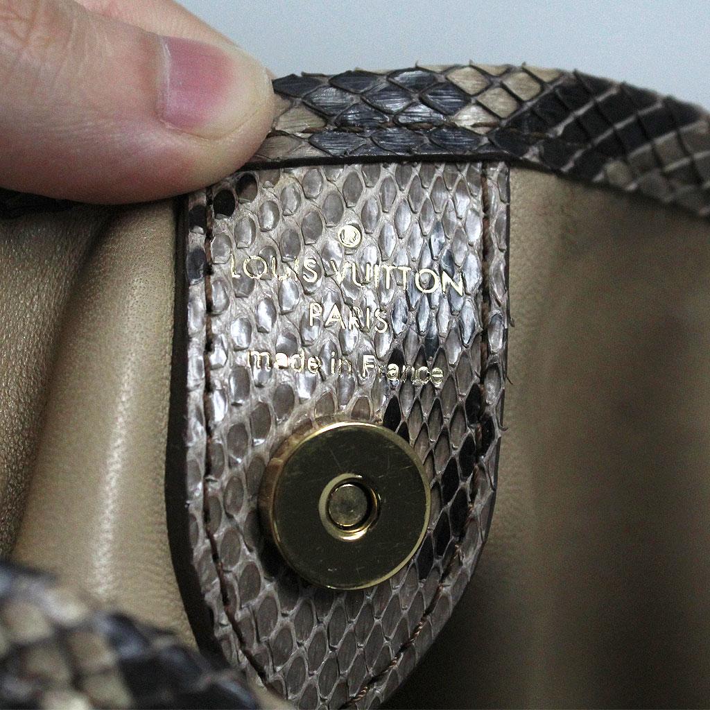 Women's or Men's Louis Vuitton Python Galliera Smeralda PM handbag