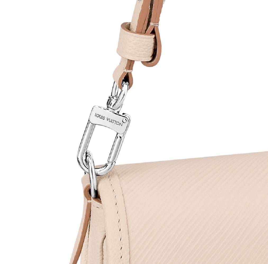 louis vuitton buci bag epi leather handbags M59457 PM1 Closeup view master