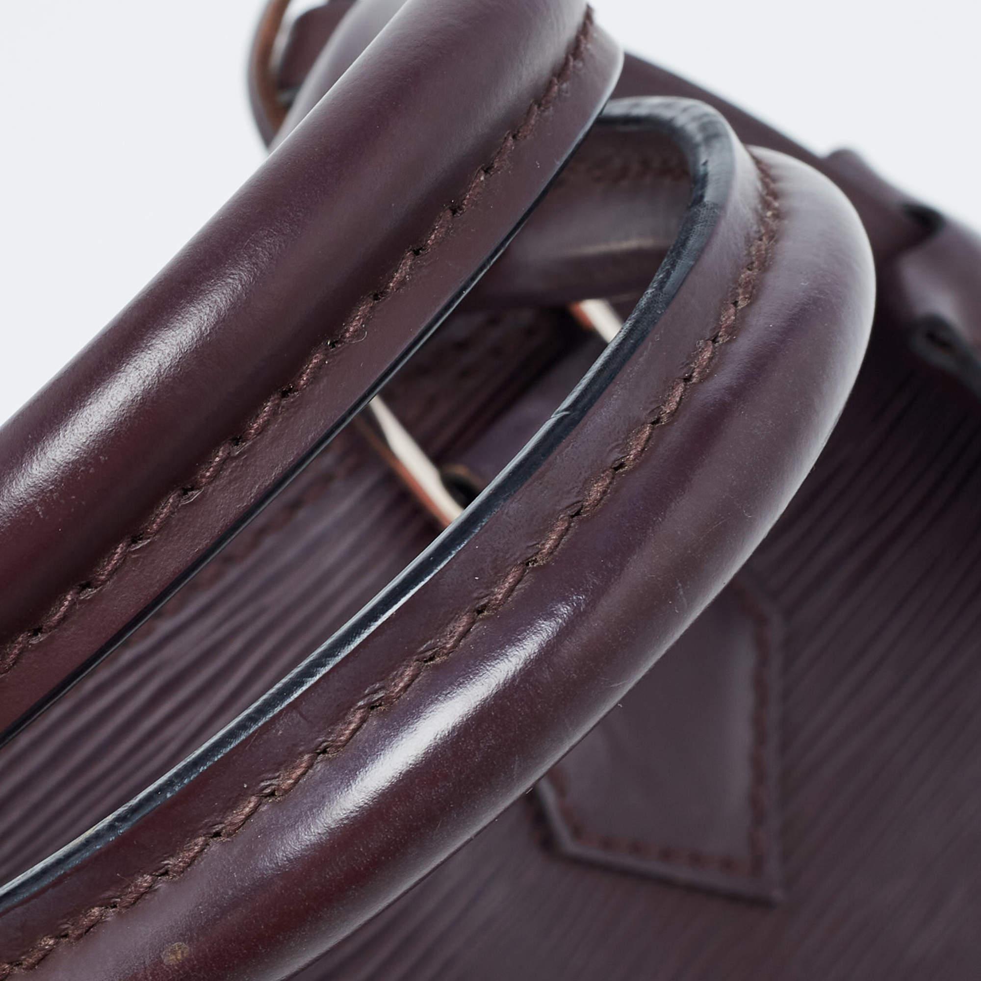 Louis Vuitton Quetsche Epi Leather Alma BB Bag For Sale 11