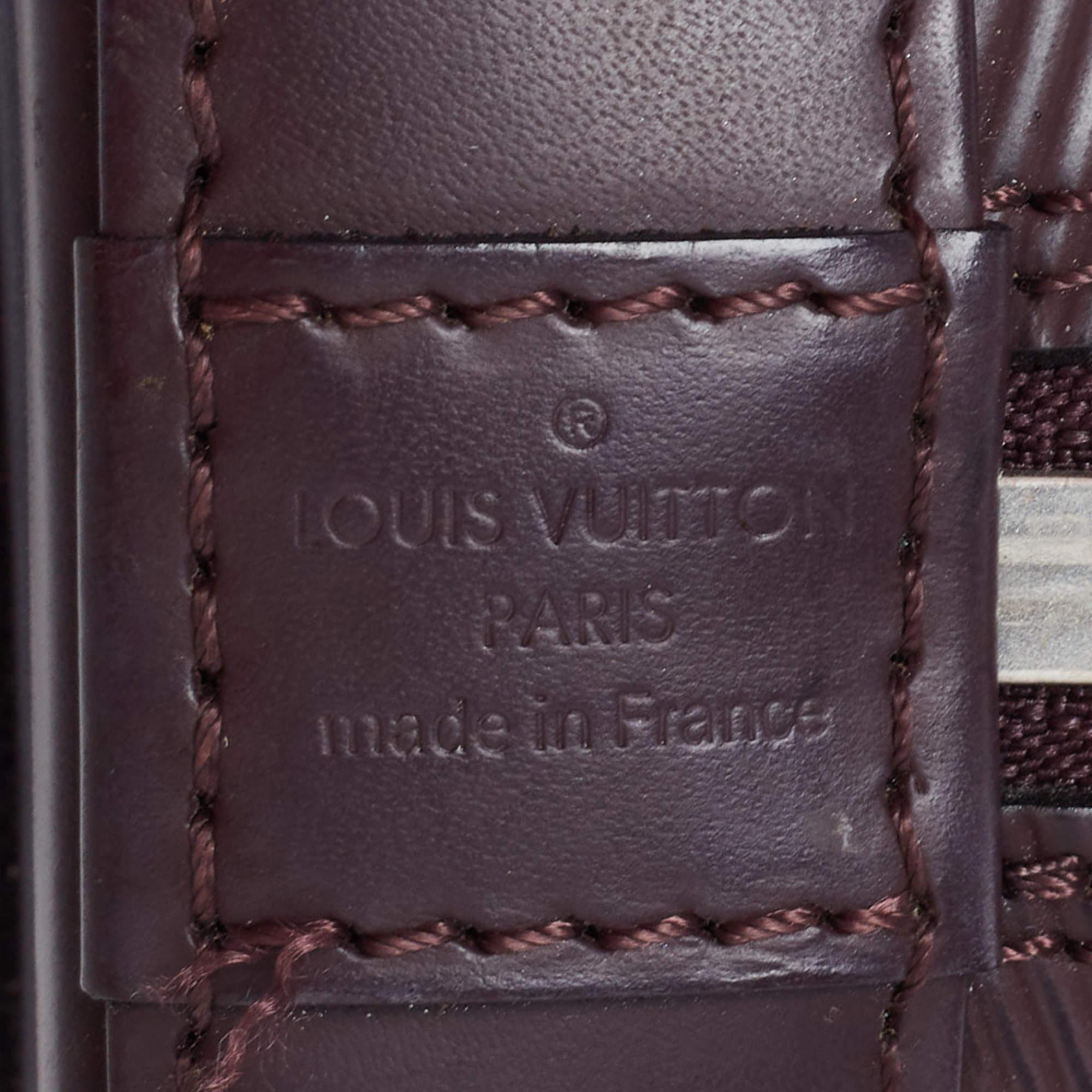 Louis Vuitton Quetsche Epi Leather Alma BB Bag In Good Condition For Sale In Dubai, Al Qouz 2
