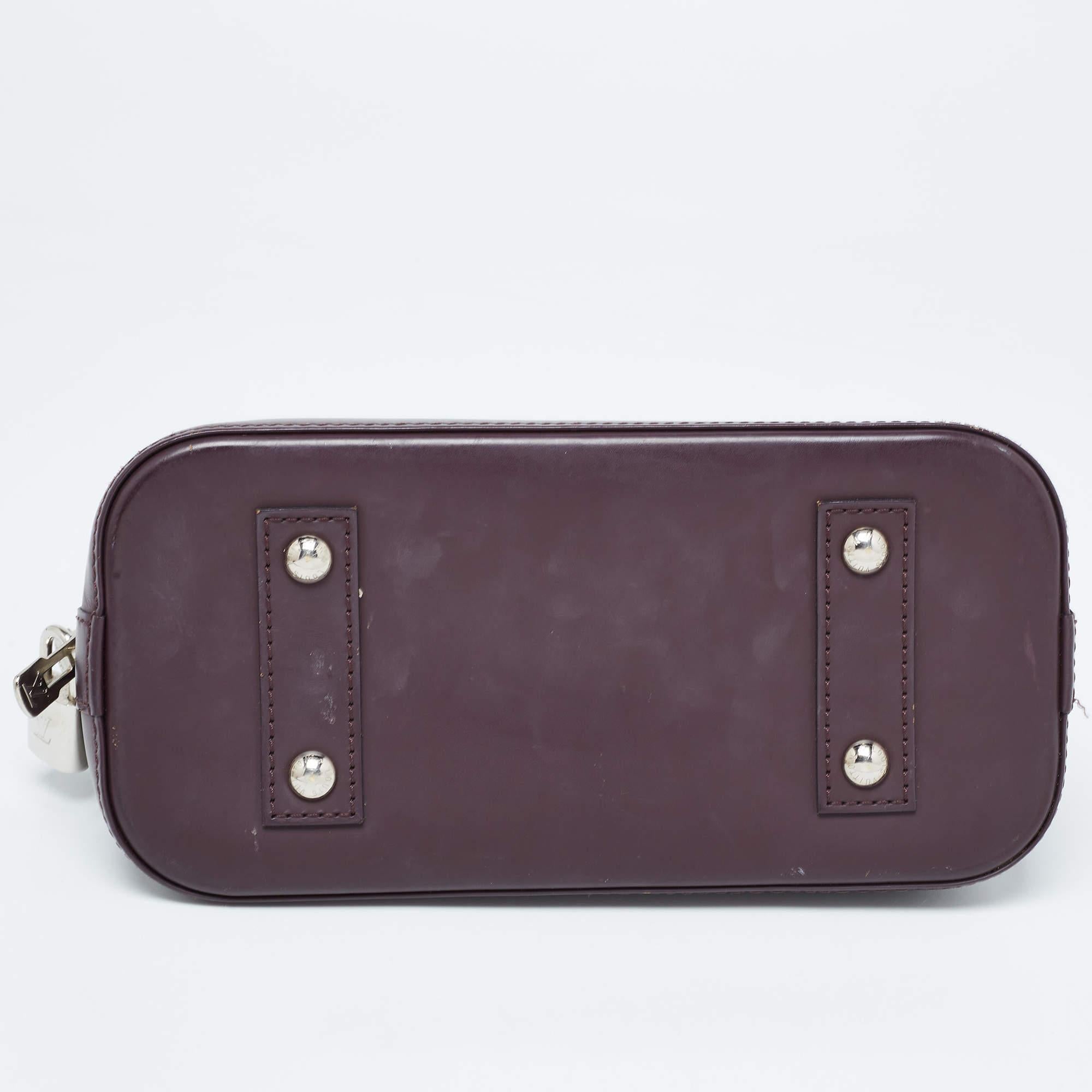 Louis Vuitton Quetsche Epi Leather Alma BB Bag For Sale 2
