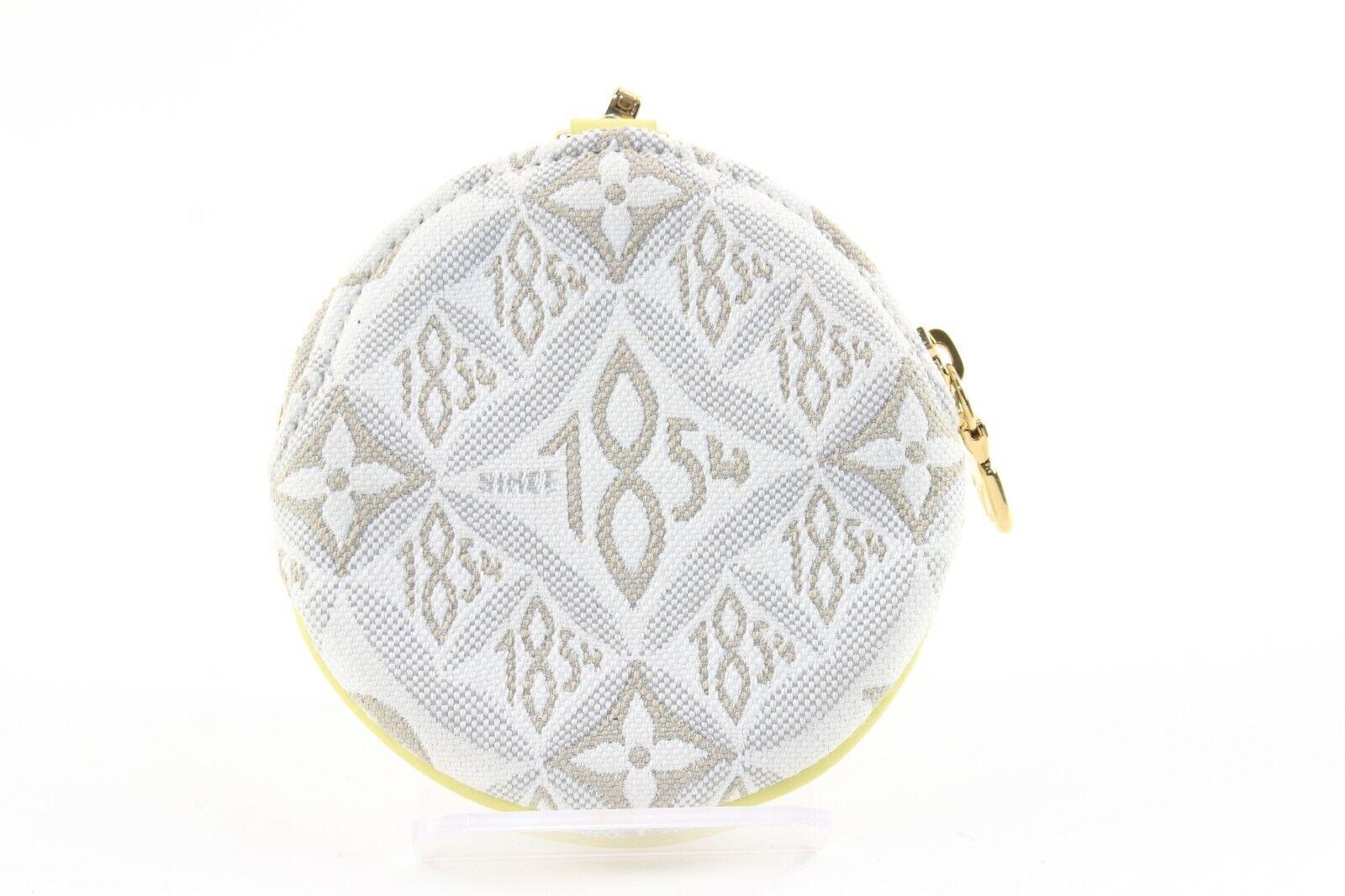 LOUIS VUITTON Rare 1854 Monogram Coin Purse 2LV1212K In Good Condition For Sale In Dix hills, NY