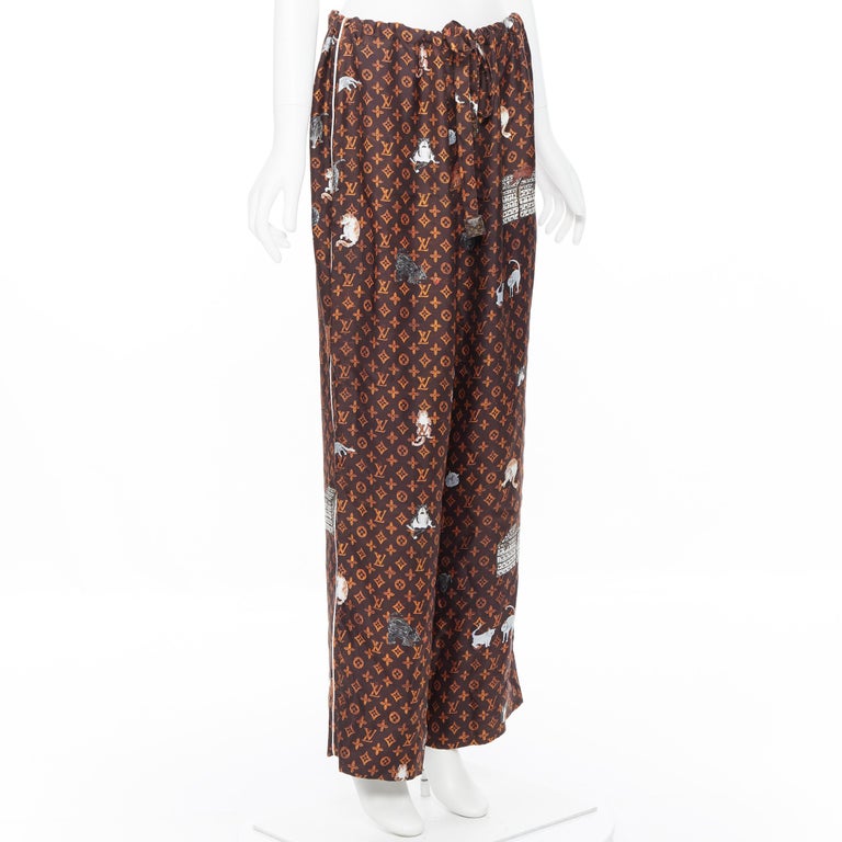 Used] Louis Vuitton Rare Casizeram Shorts Silk Brown 34 Monogram ref.483023  - Joli Closet