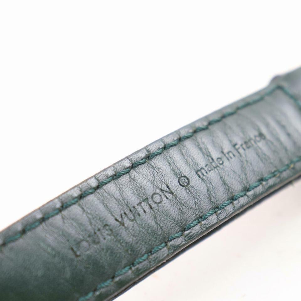 Seltener dunkelgrüner Lederriemen Taiga oder Epi oder Monogramm von Louis Vuitton 863116  Damen im Angebot