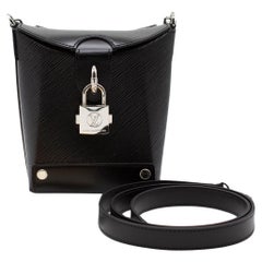 Louis Vuitton Rara Caja Bento Epi Pequeña En Negro Pasarela 2018