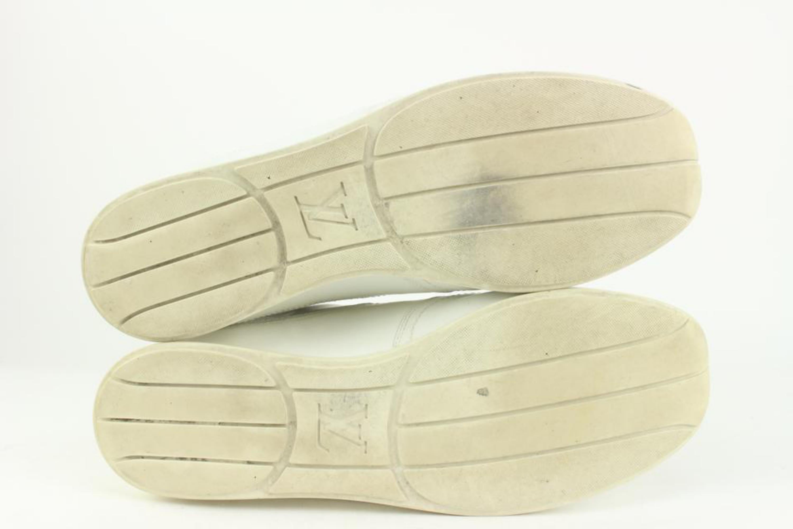 Louis Vuitton Rare Men's 10.5 US White Sneaker 5L1228 For Sale 5