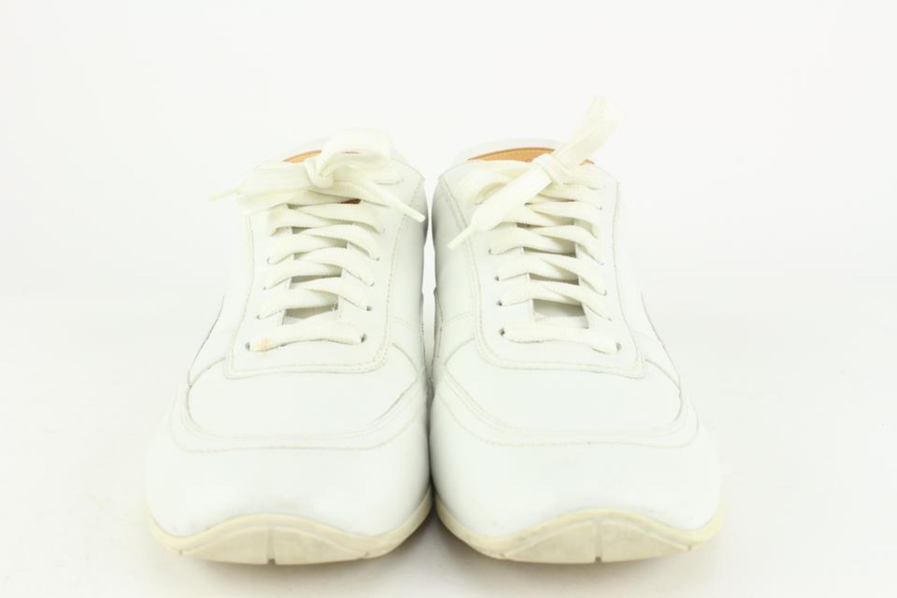 Louis Vuitton Rare Men's 10.5 US White Sneaker 5L1228 2