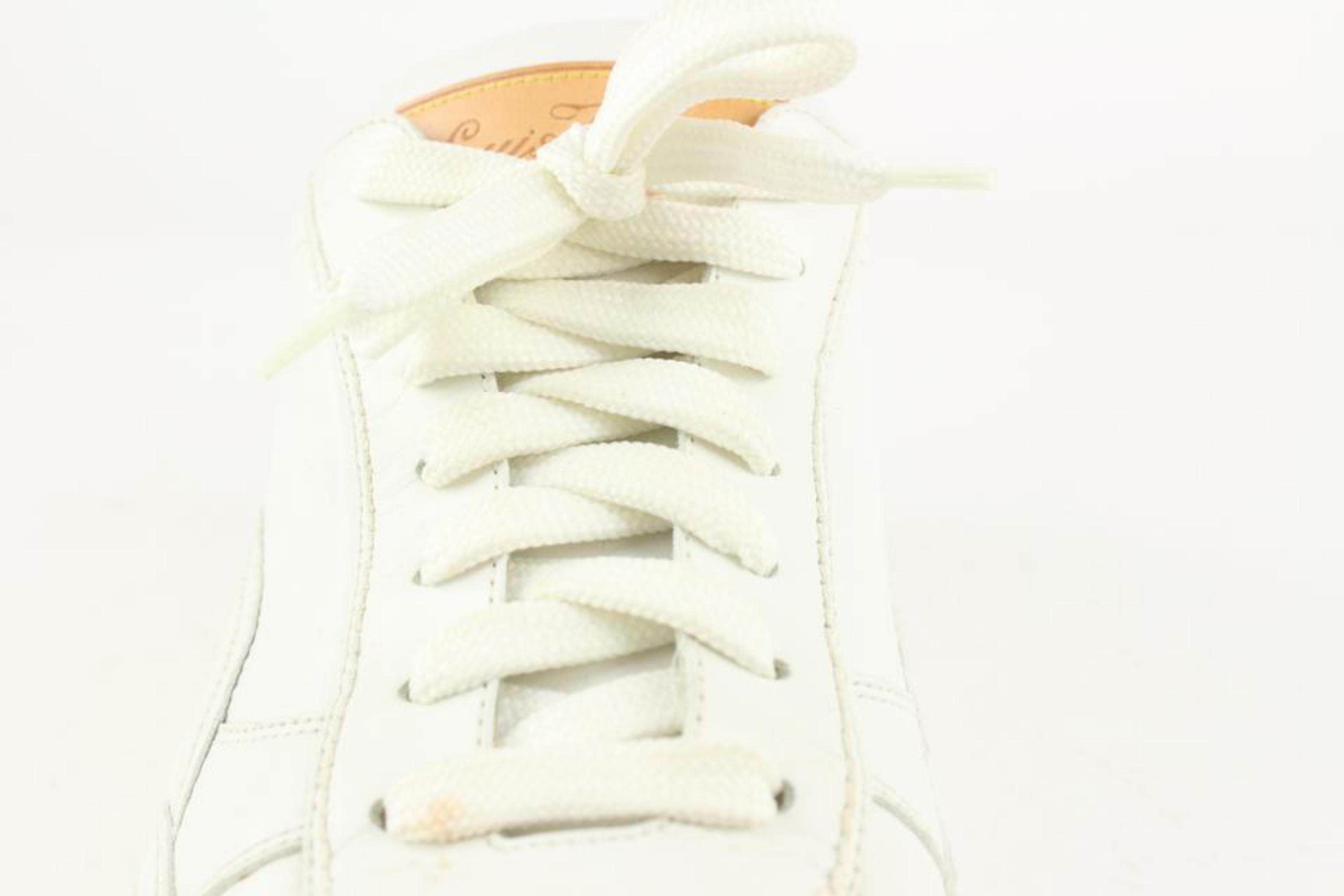 Louis Vuitton Rare Men's 10.5 US White Sneaker 5L1228 For Sale 3