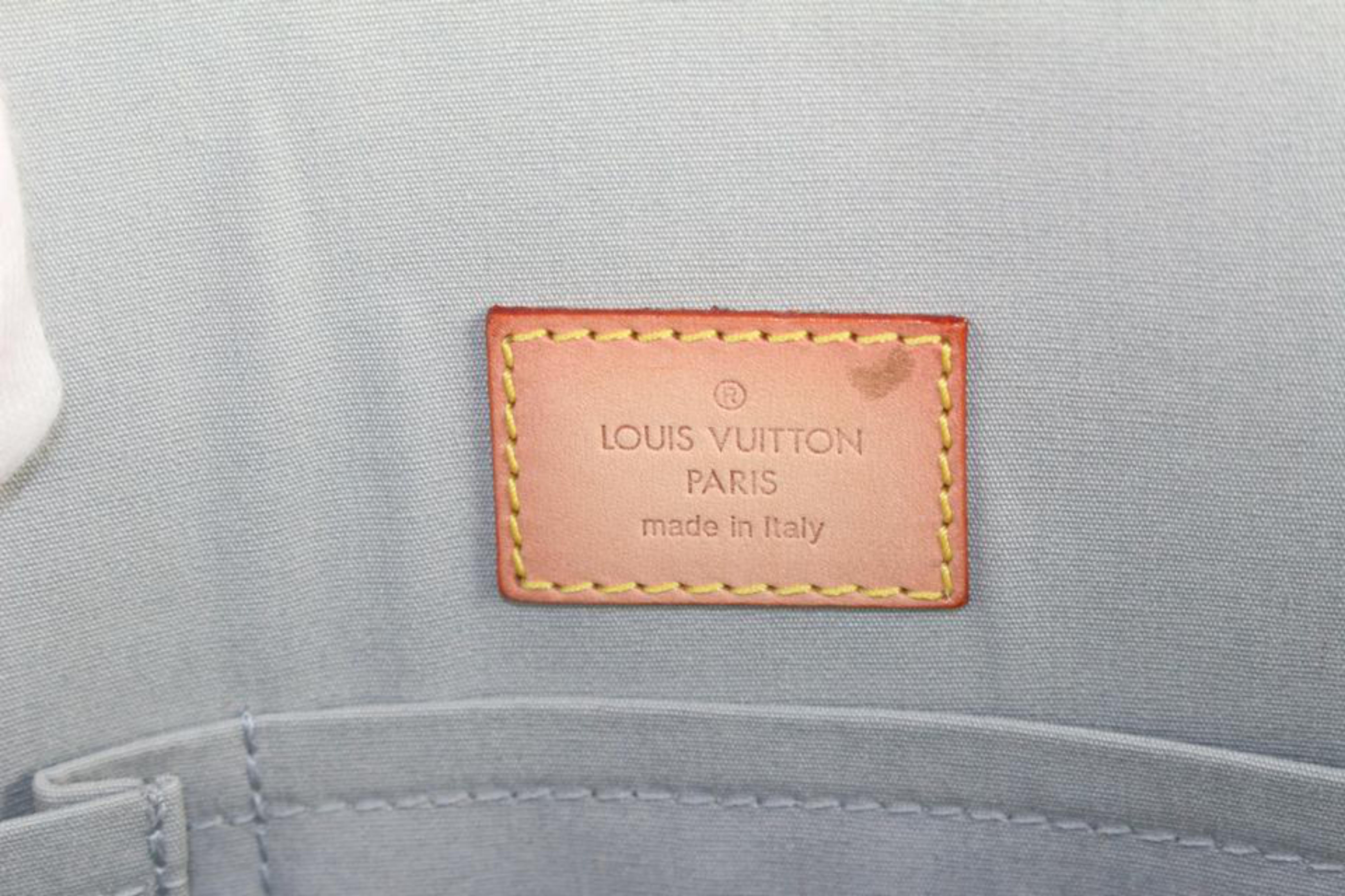 Louis Vuitton  Rare Silver Monogram Miroir Sac Plat Tote 5LVJ1021 In Excellent Condition In Dix hills, NY