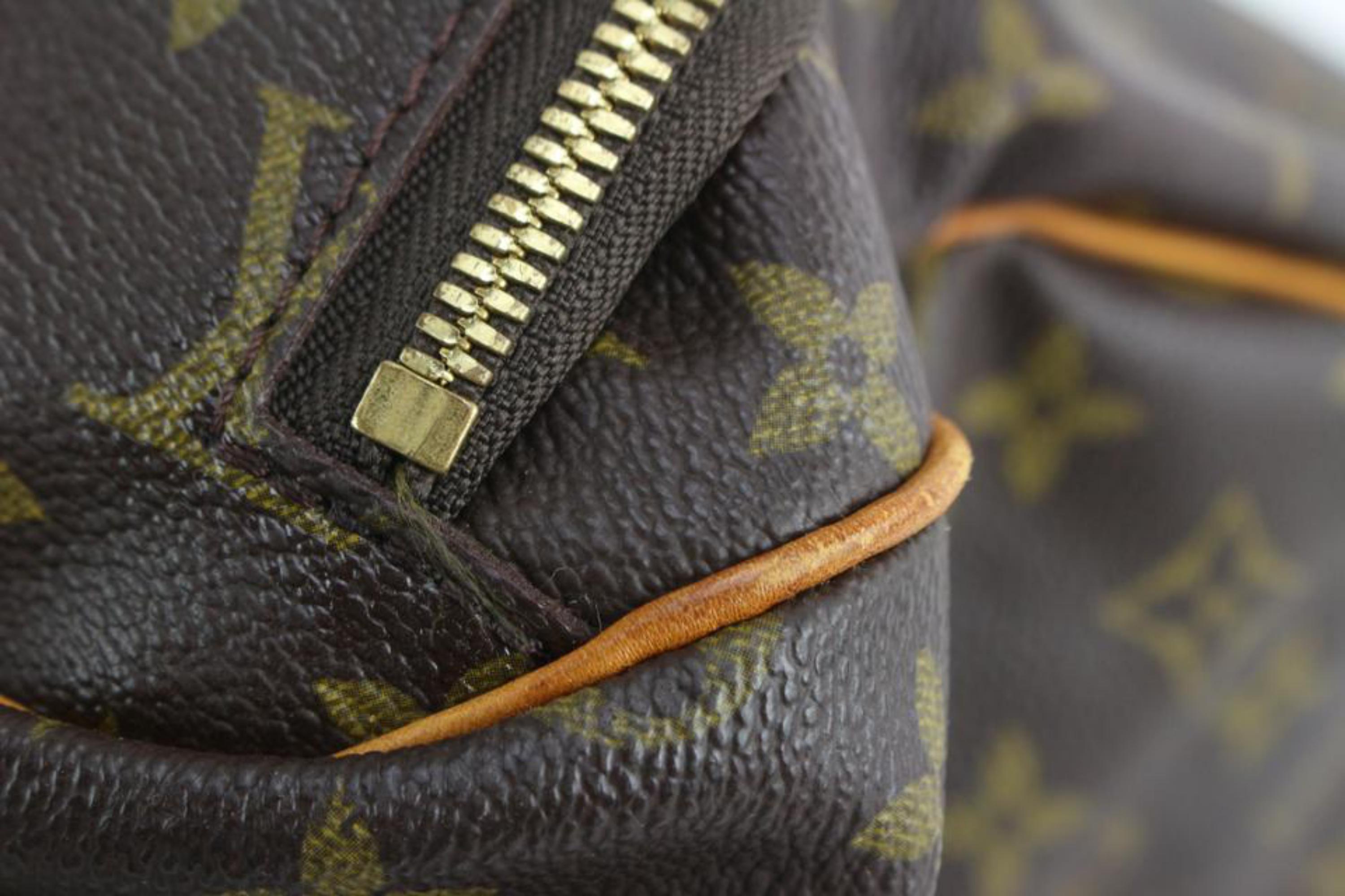 Louis Vuitton Rare petit sac monogramme Evasion Sports Bag 1222lv25 en vente 7