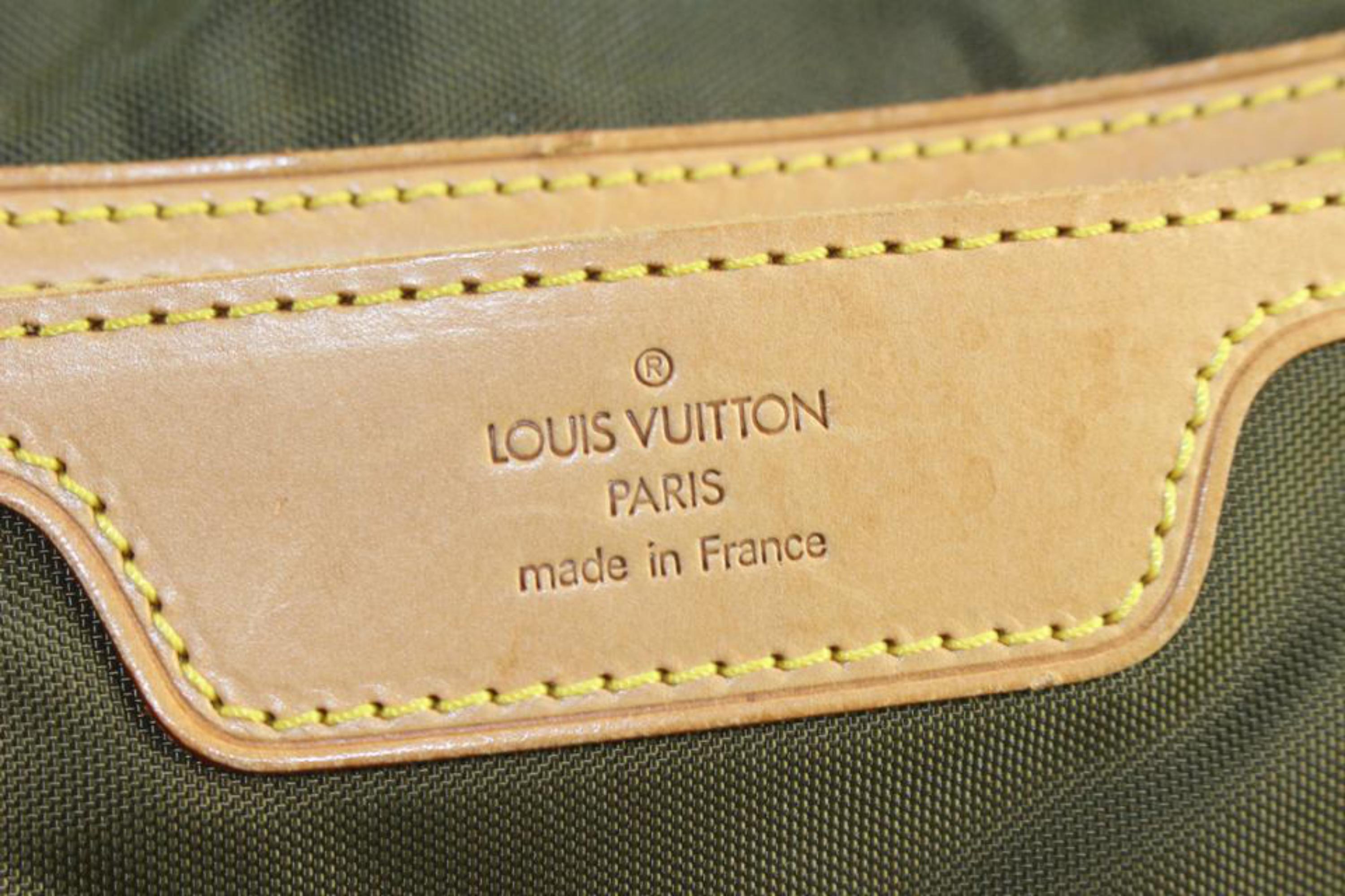 Noir Louis Vuitton Rare petit sac monogramme Evasion Sports Bag 1222lv25 en vente