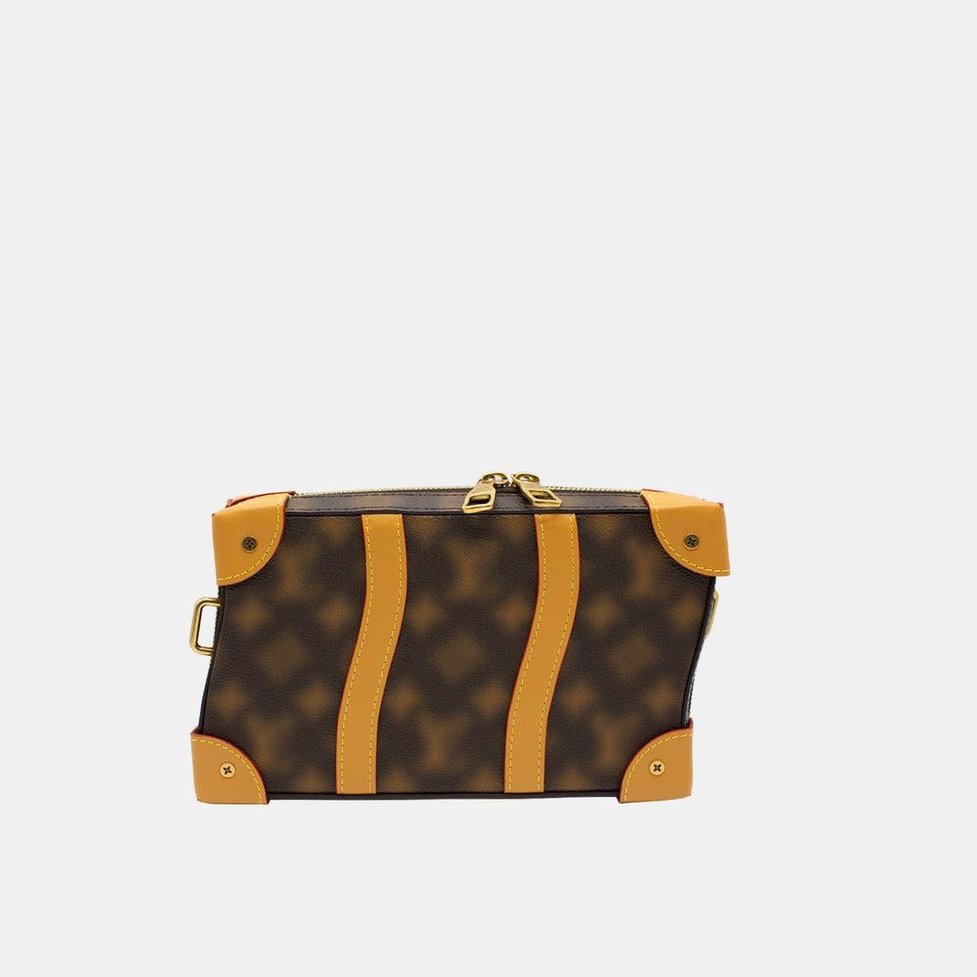 Raro baúl blando Louis Vuitton Monograma borroso Lienzo Herrajes dorados en Excelente Estado en London, GB