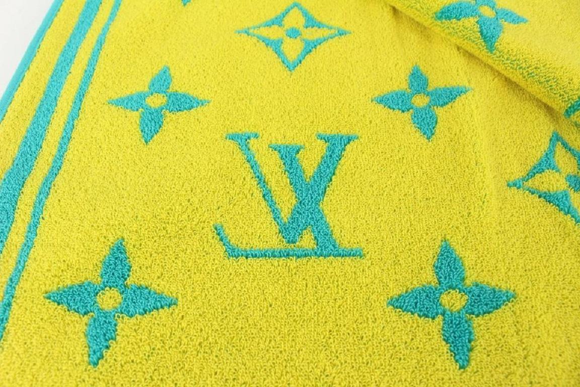 Louis Vuitton Seltene Teal x Gelb Monogramm Vuittamins Strandtuch 818lv47 im Angebot 6