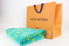 Louis Vuitton Rare Teal x Yellow Monogram Vuittamins Beach Towel 818lv47