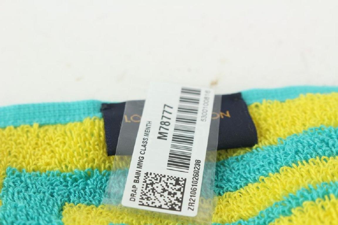 Louis Vuitton Rare serviette de plage Vuittamins bleu sarcelle x jaune monogramme 818lv47 Neuf - En vente à Dix hills, NY