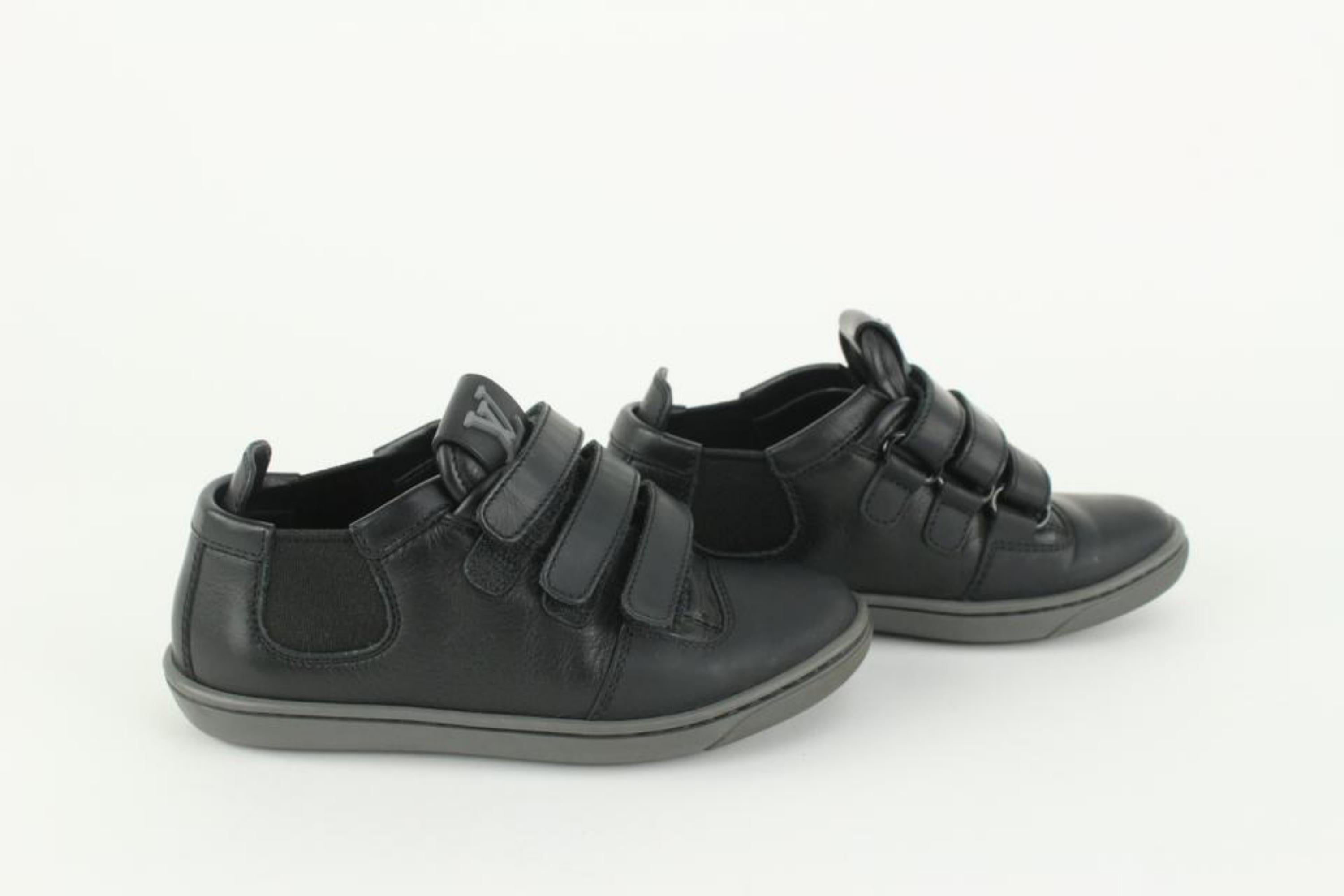 Louis Vuitton Rare Toddler Sz 25 Black Leather Slalom Sneaker 128lv1 For Sale 1