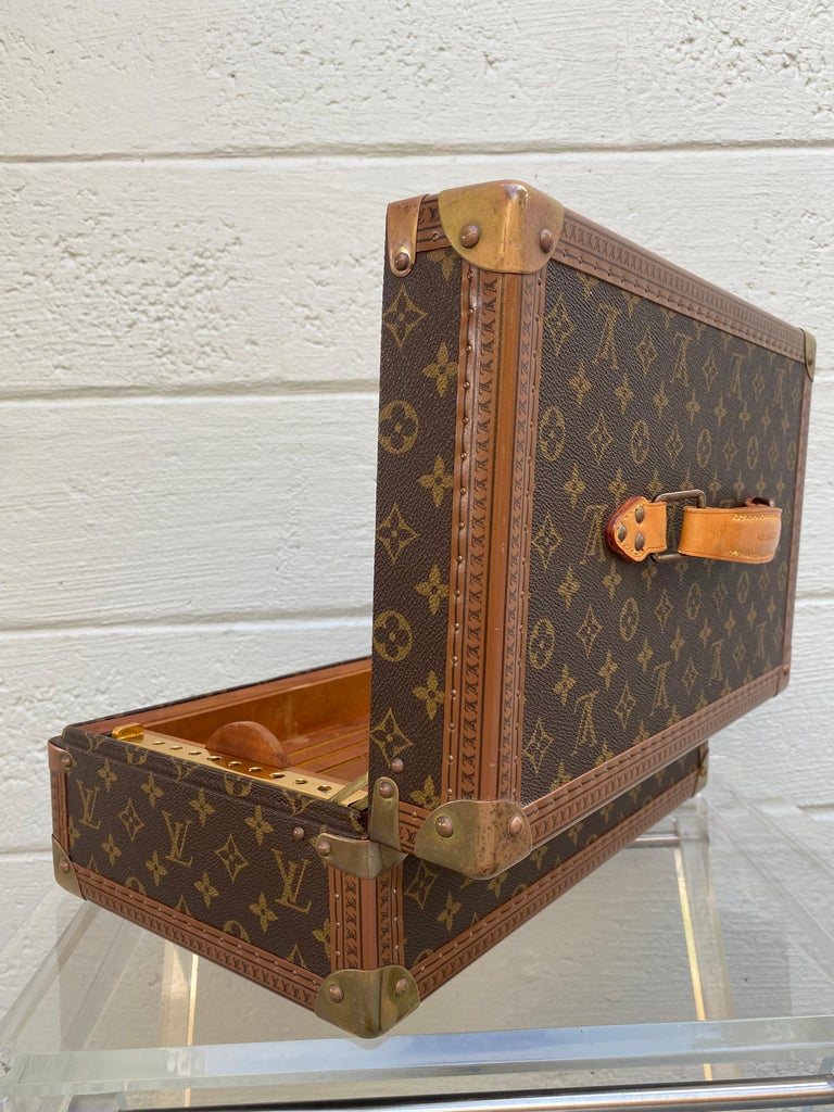 Louis Vuitton Rare Vintage Cigar Boite Trunk Humidor Travel Luggage  For Sale 8