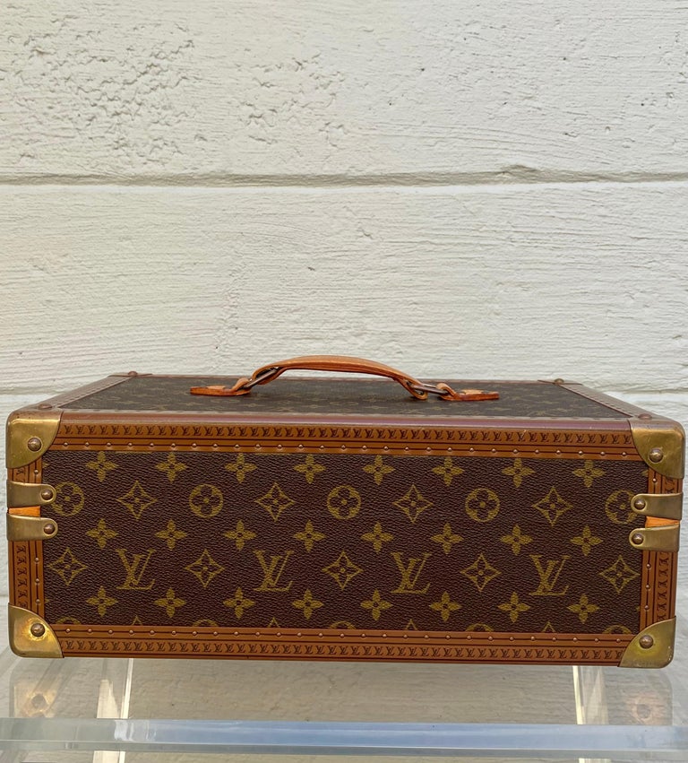Louis Vuitton Rare Vintage Cigar Boite Trunk Humidor Travel Luggage  In Good Condition For Sale In Fort Lauderdale, FL