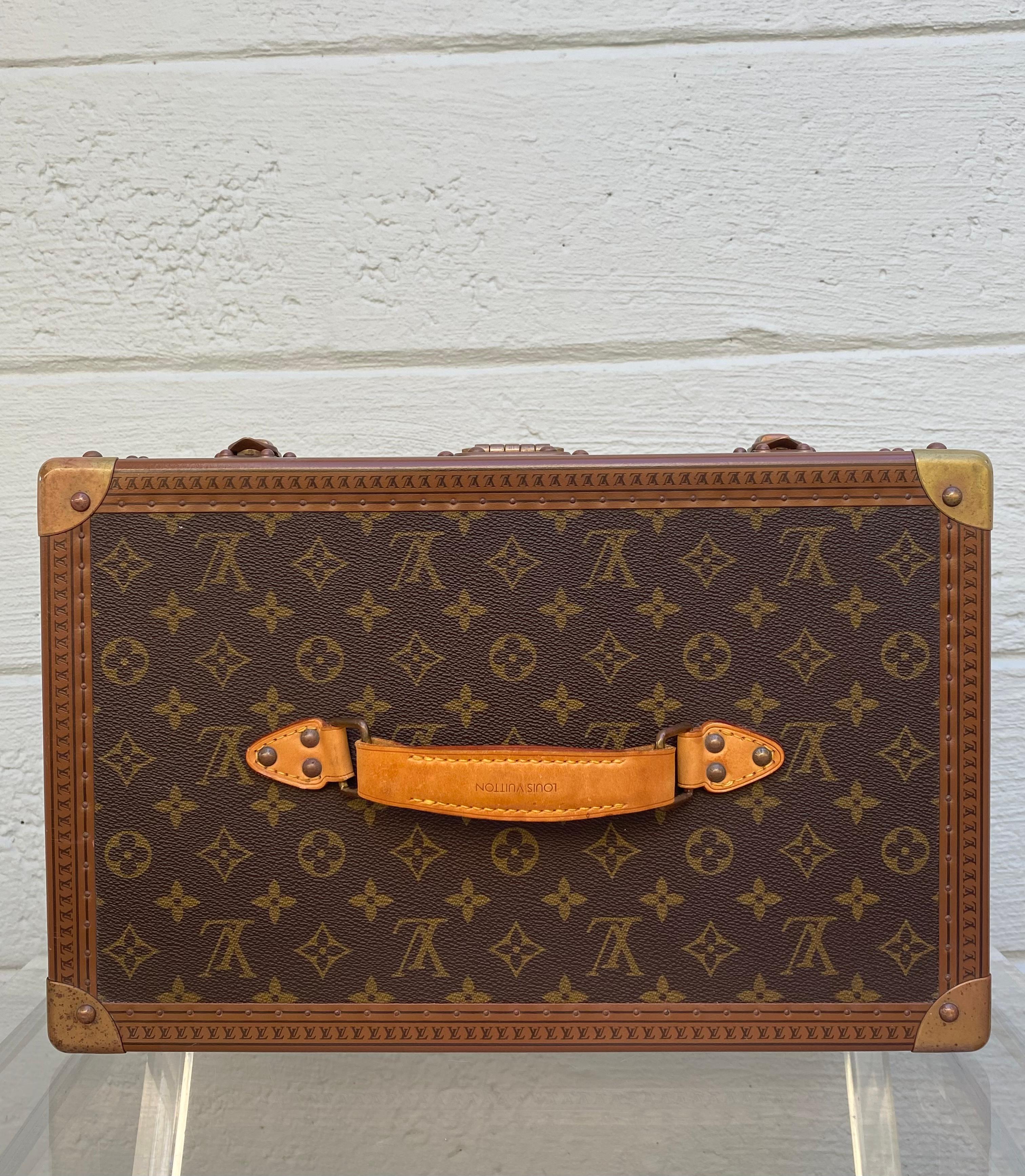 Women's or Men's Louis Vuitton Rare Vintage Cigar Boite Trunk Humidor Travel Luggage 