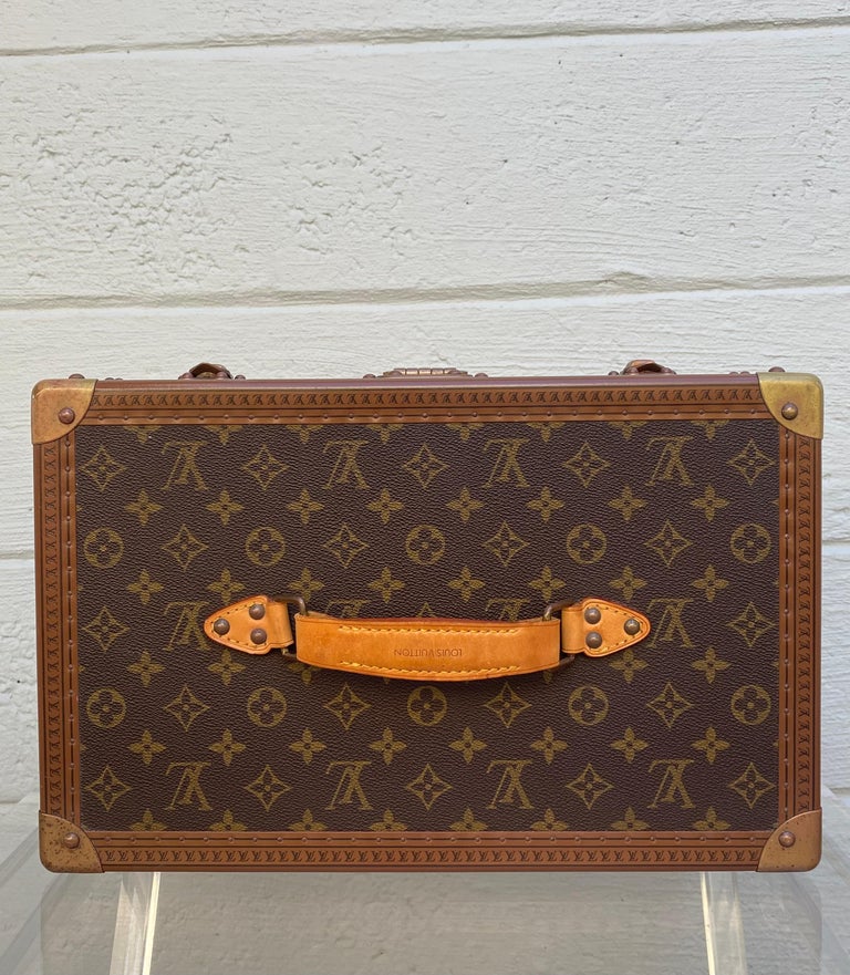 Louis Vuitton Rare Vintage Cigar Boite Trunk Humidor Travel Luggage  For Sale 3