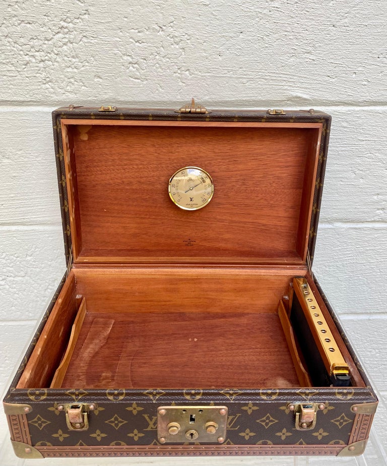 Louis Vuitton Rare Vintage Cigar Boite Trunk Humidor Travel Luggage  For Sale 4