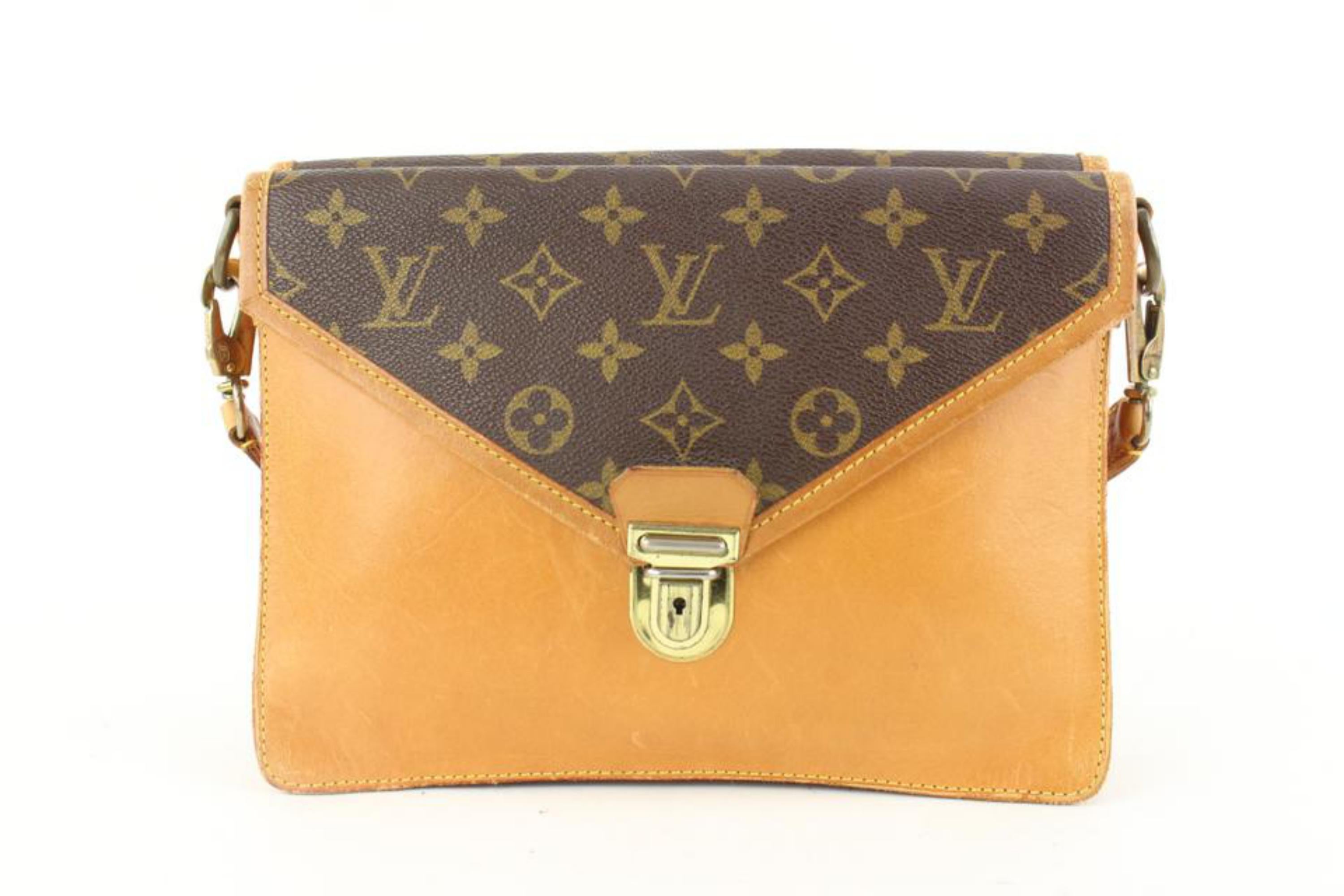 Brown Louis Vuitton Rare Vintage Monogram Sac Biface Flap Bag with Key 16lv37 For Sale
