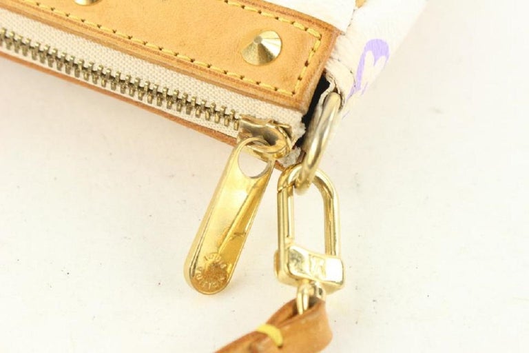 Pochette accessoire cloth handbag Louis Vuitton White in Cloth - 32162331