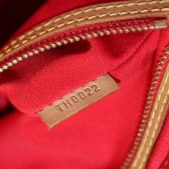 Louis Vuitton Reade Monogram Vernis Mm 869298 Red Patent Leather Tote