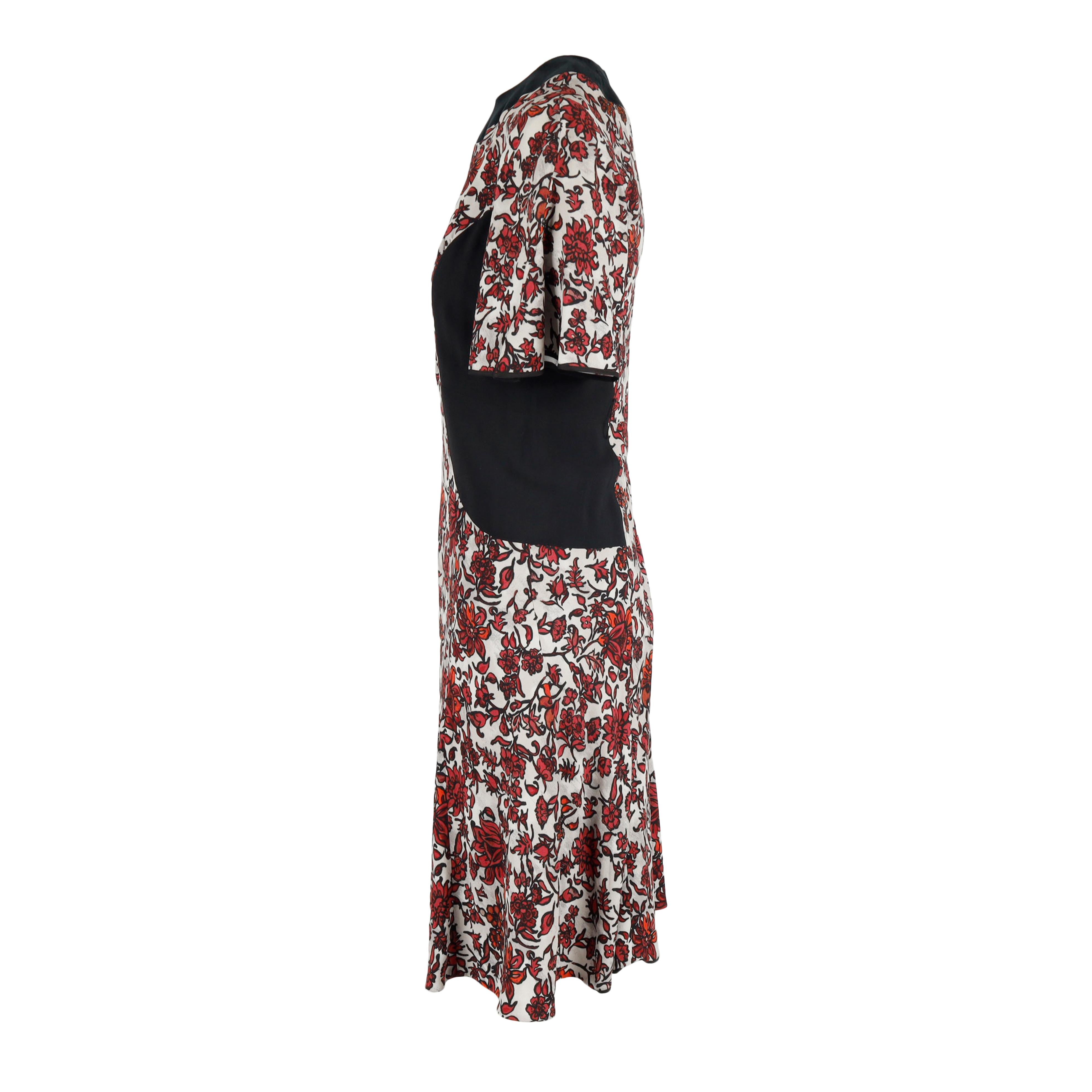 Louis Vuitton Red Black Floral Printed Dress In Excellent Condition For Sale In Milano, IT