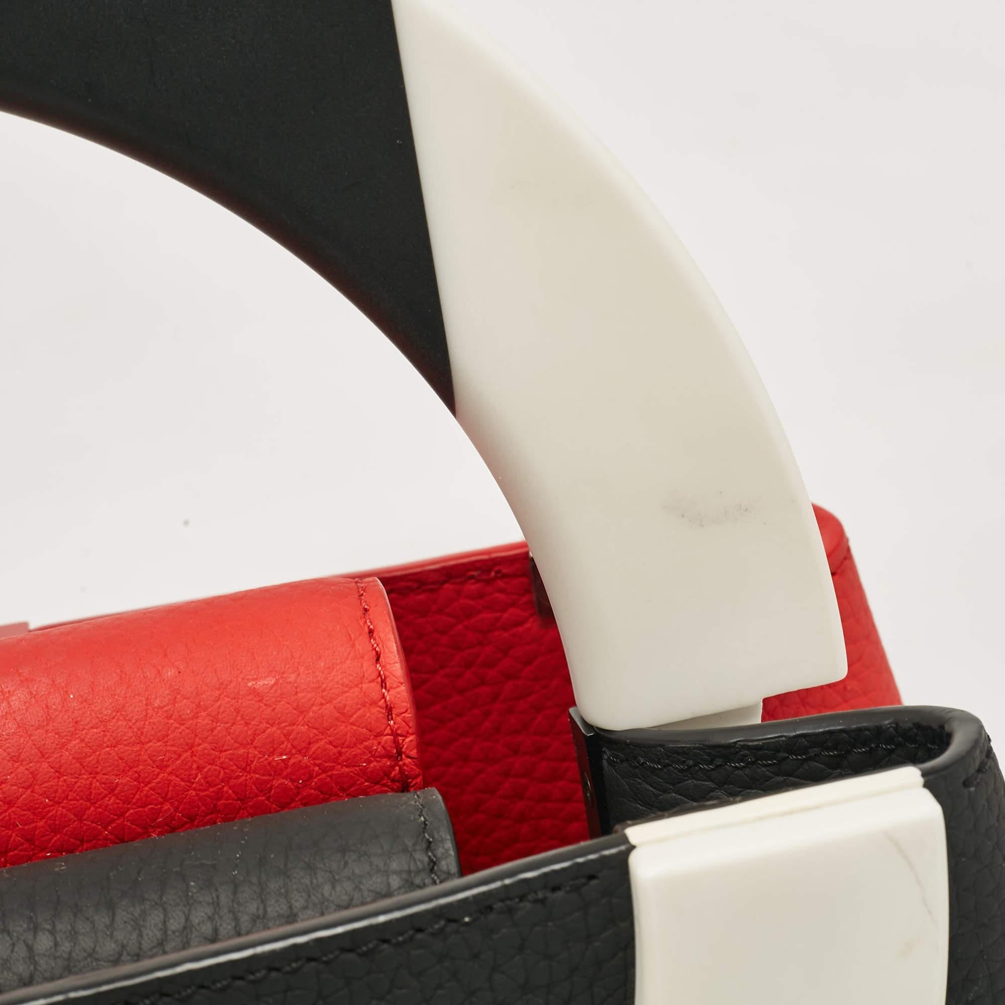 Louis Vuitton Red/Black Taurillon Leather Artycapucines MM Bag For Sale 2