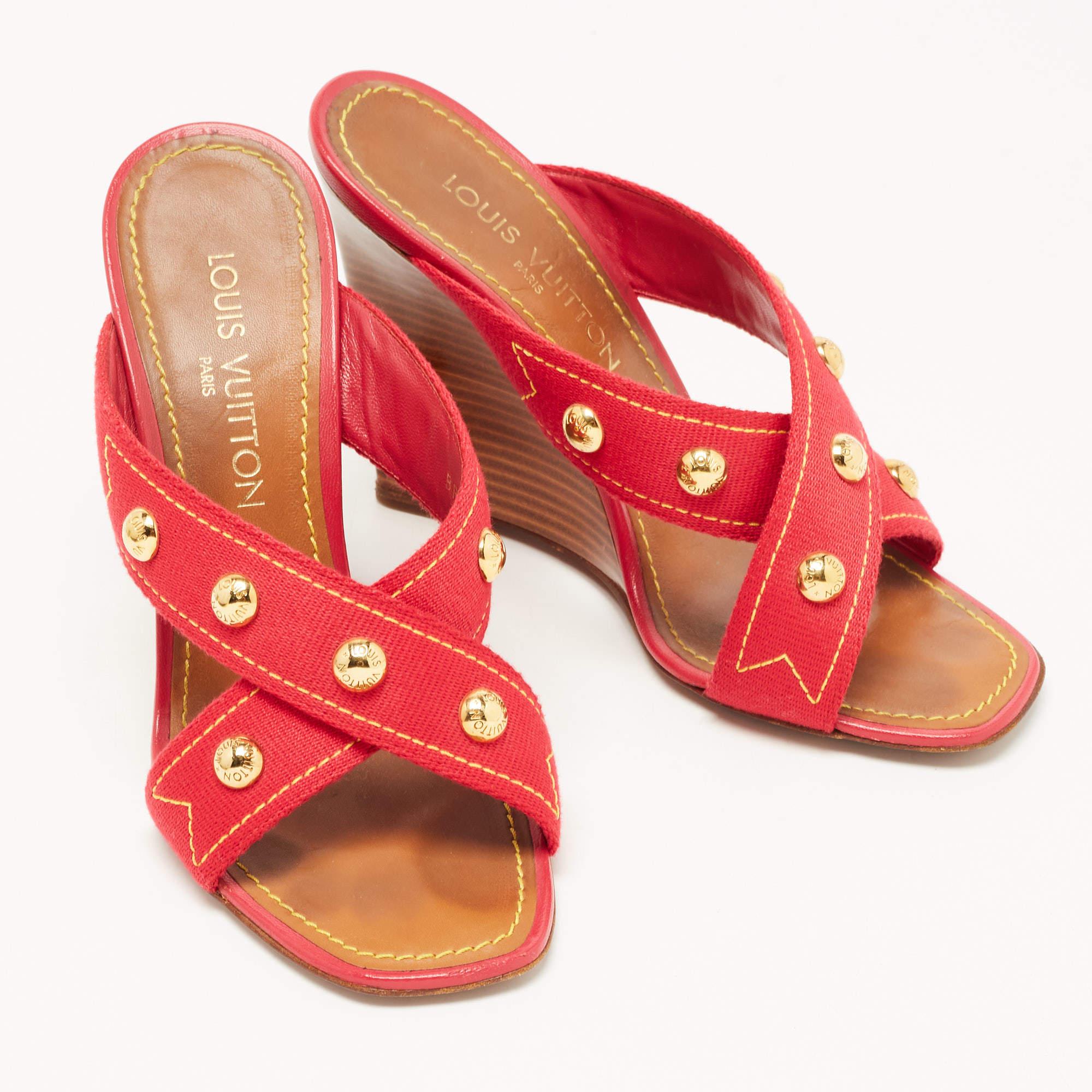 Louis Vuitton Red Canvas Studded Crosscross Strap Wedge Sandals Size 38 In Good Condition In Dubai, Al Qouz 2