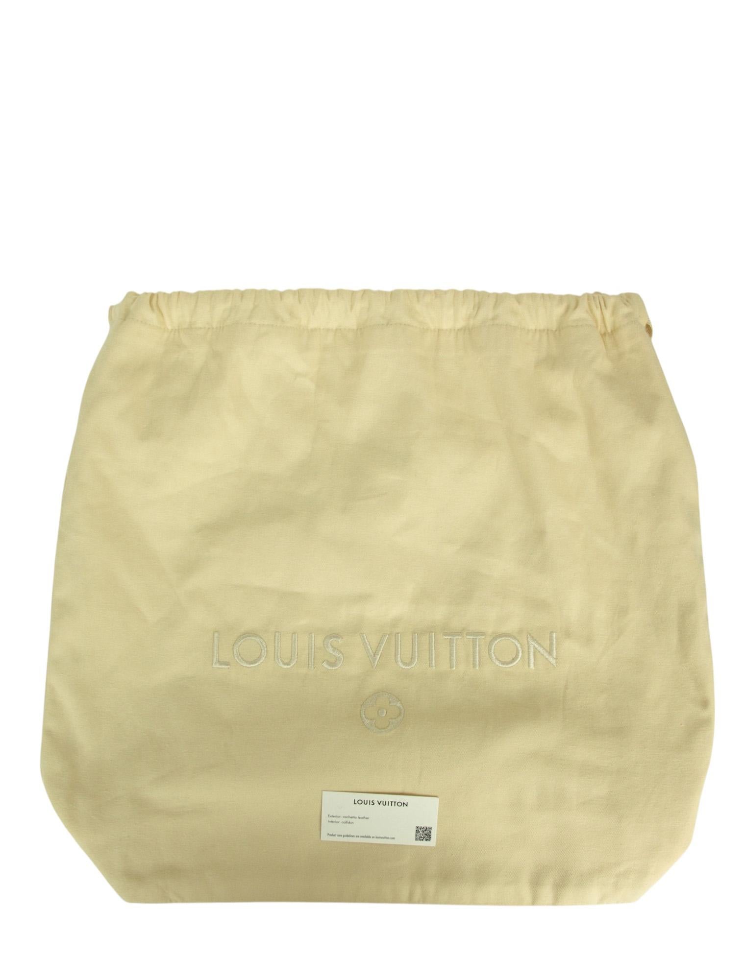 Louis Vuitton Borsa a tracolla BB Capucines rossa con tracolla staccabile in vendita 5
