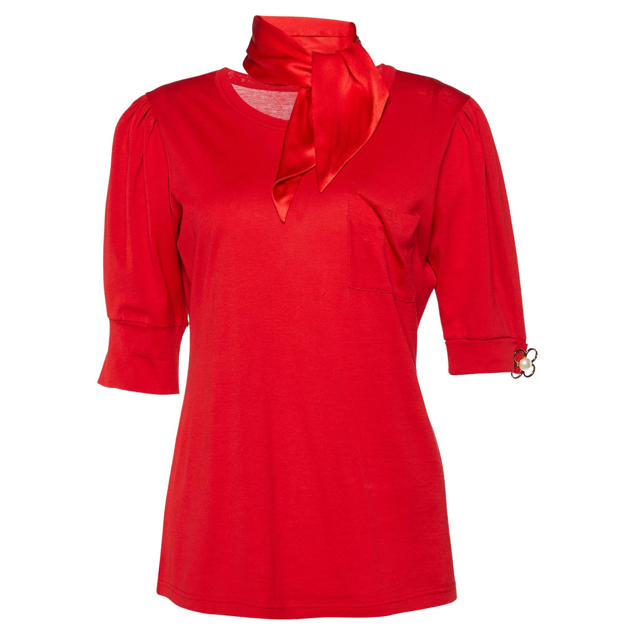 Louis Vuitton Red Cotton Monogram Brooch Detail T-Shirt M For Sale