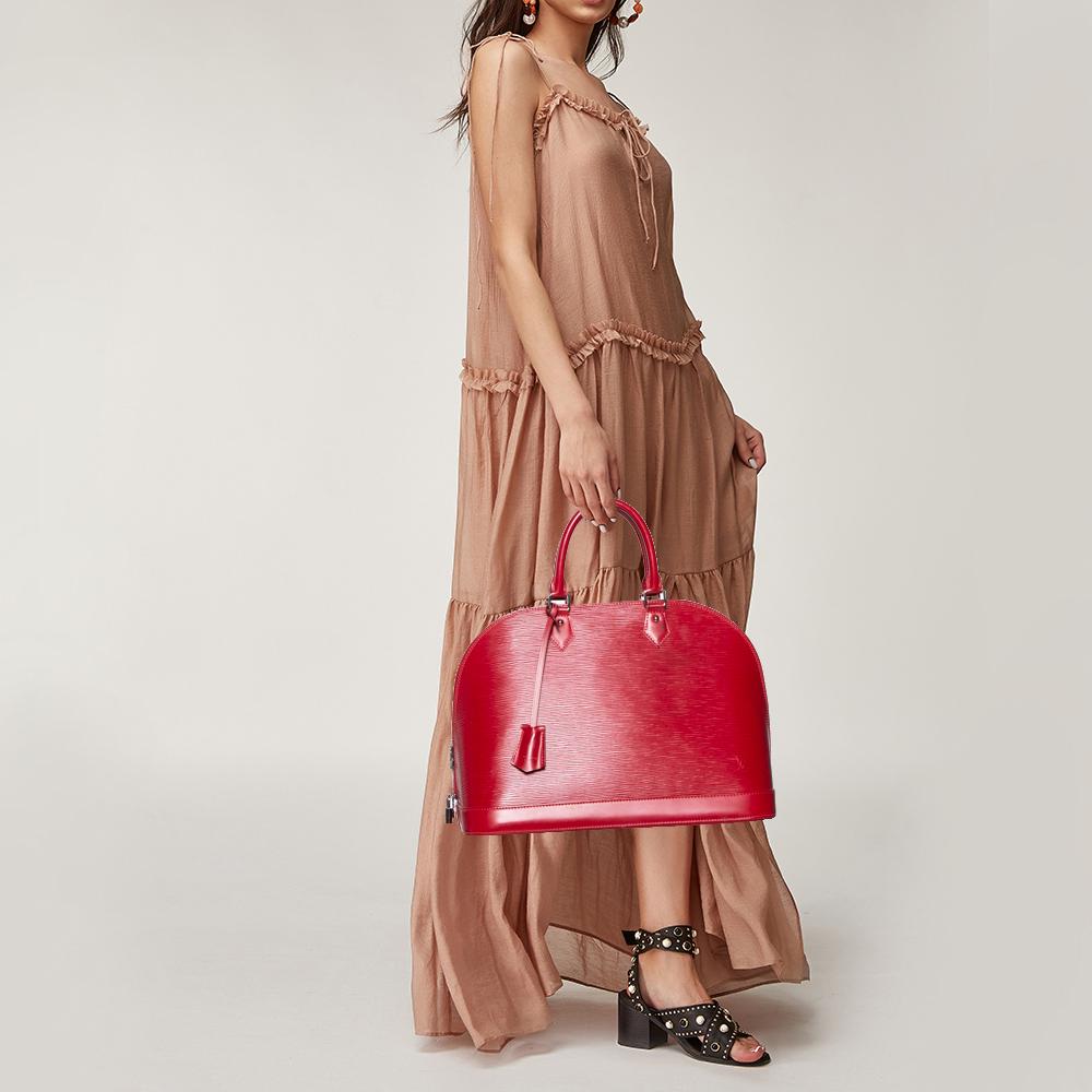 Louis Vuitton Red Epi Leather Alma GM Bag In Good Condition In Dubai, Al Qouz 2