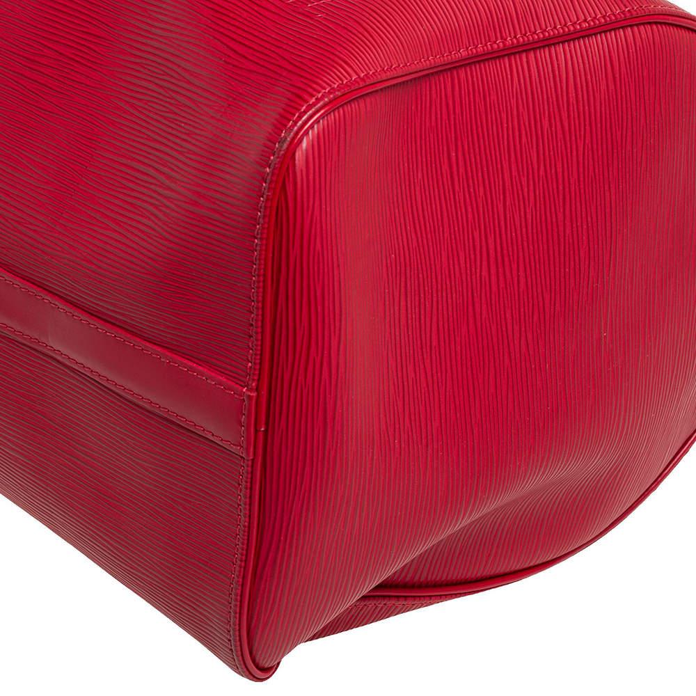 Louis Vuitton Keepall en cuir épi rouge 45 en vente 4