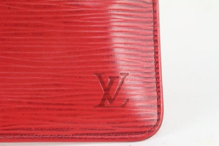 MP-10431 Used Lv Pochette Access. Red Epi Leather Ghw