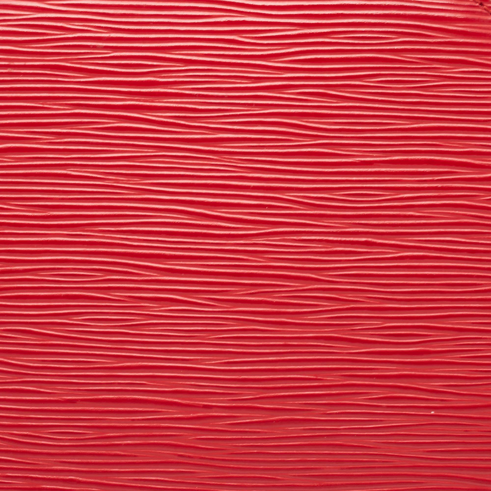 Sac à dos Mabillon en cuir épi rouge Louis Vuitton 9