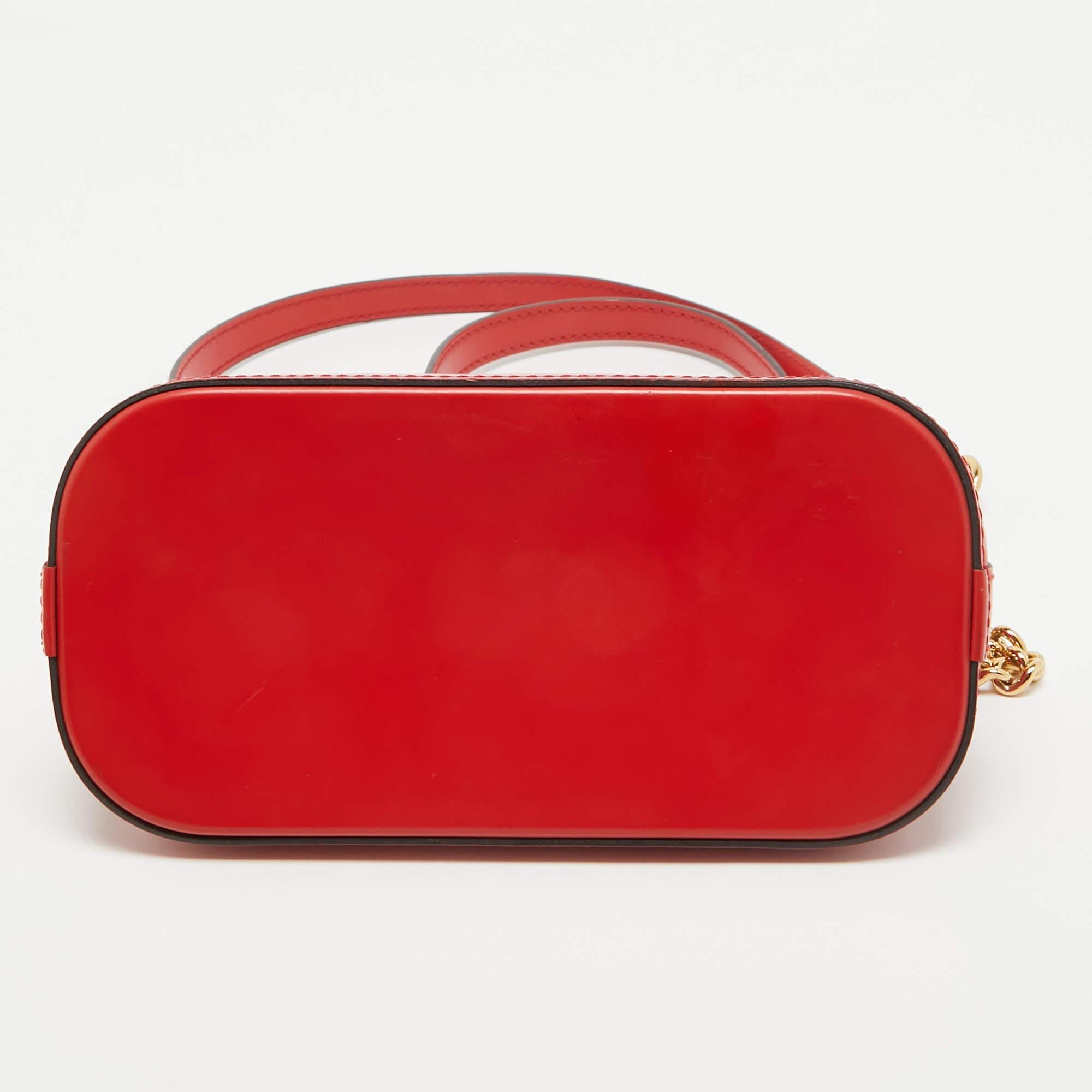 Louis Vuitton mini sac Alma en cuir épi rouge 3