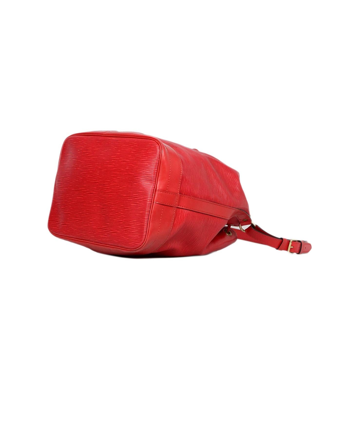 Women's Louis Vuitton Red Epi Leather Noe GM Bucket Bag