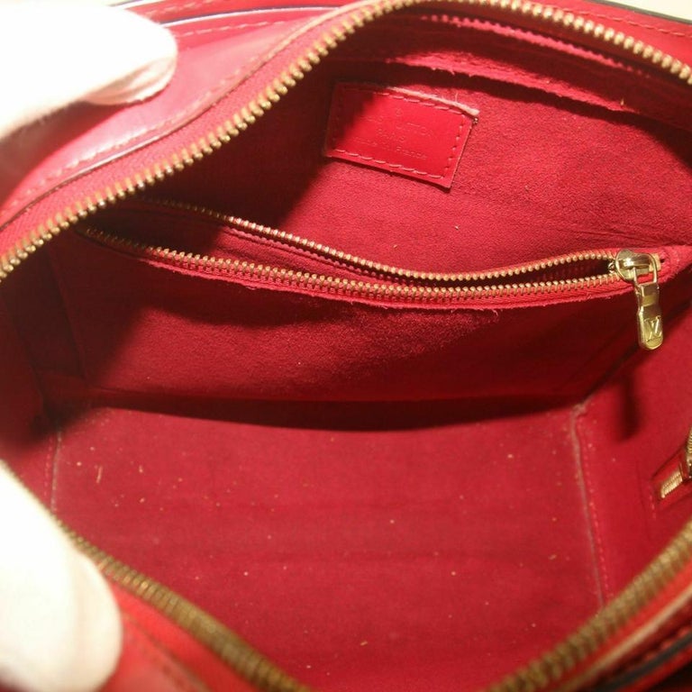 Louis Vuitton Red Epi Leather Pont Neuf Boston 861022 In Good Condition For Sale In Dix hills, NY