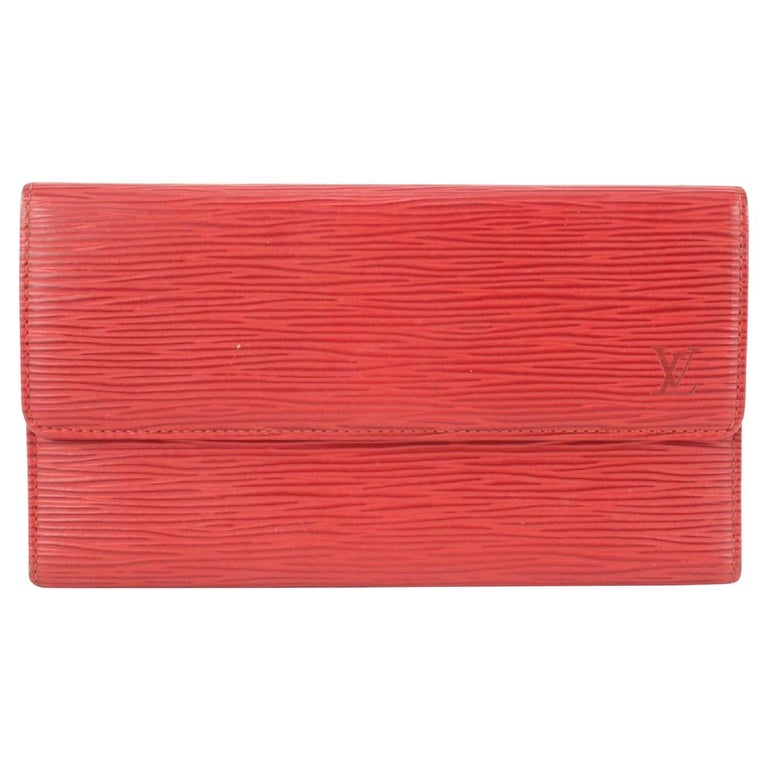 Louis Vuitton - Authenticated Wallet - Leather Red Plain for Women, Very Good Condition