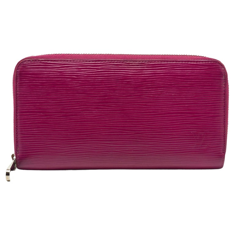Louis Vuitton Zippy Wallet Epi Leather - 11 For Sale on 1stDibs