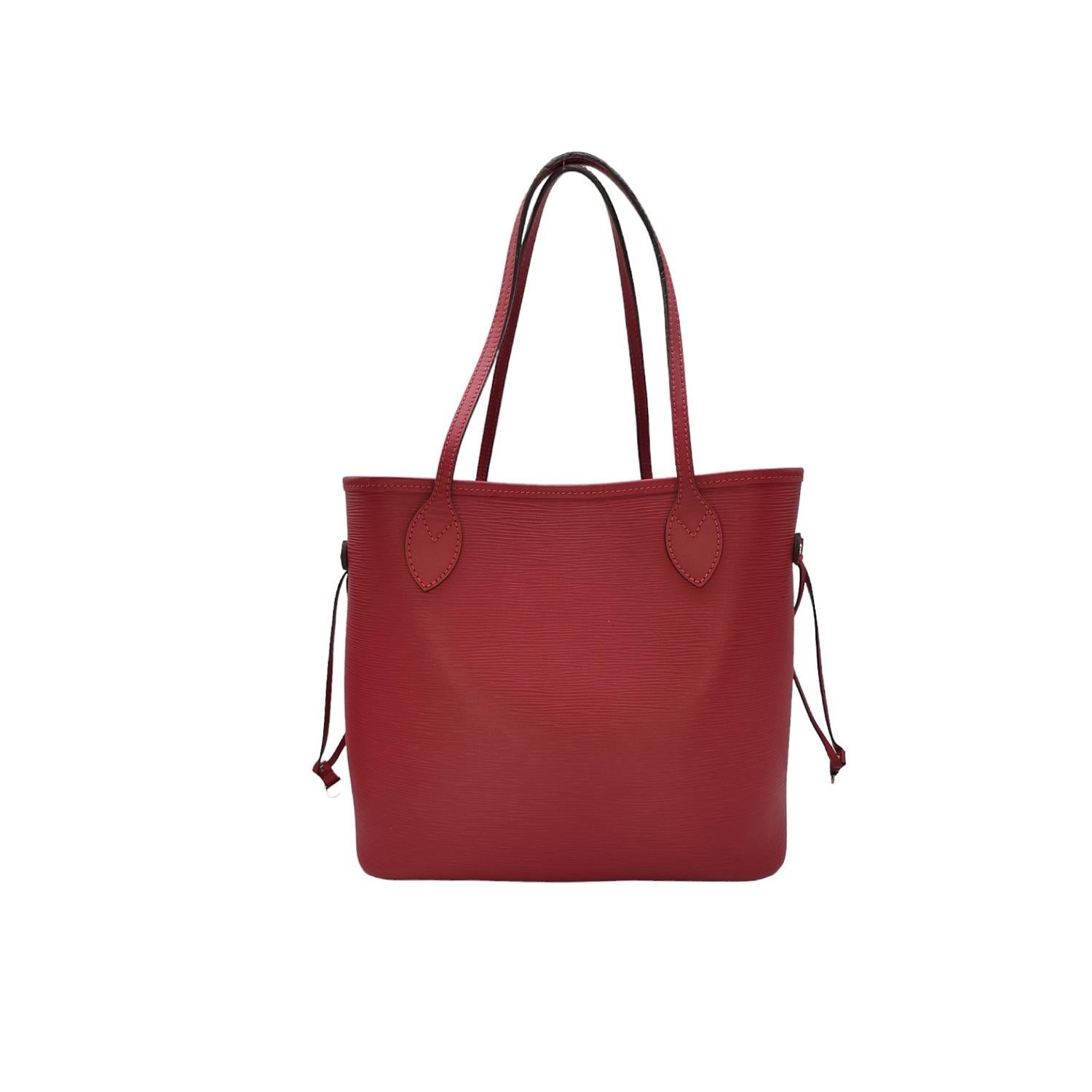 Louis Vuitton Red EPI Neverfull MM Tote w/ Pouch In Good Condition For Sale In Scottsdale, AZ