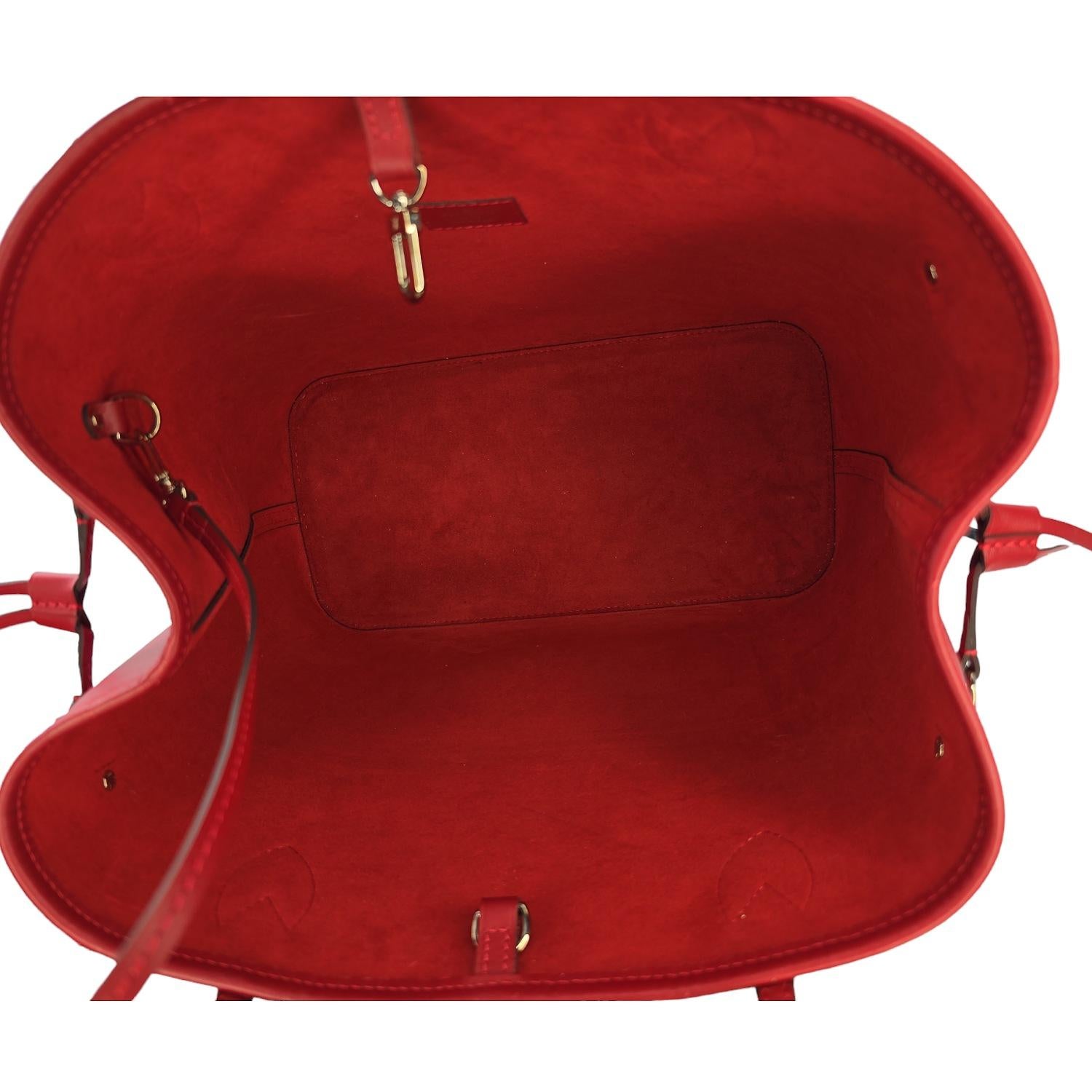 Louis Vuitton Tote EPI Neverfull MM rossa con astuccio in vendita 3