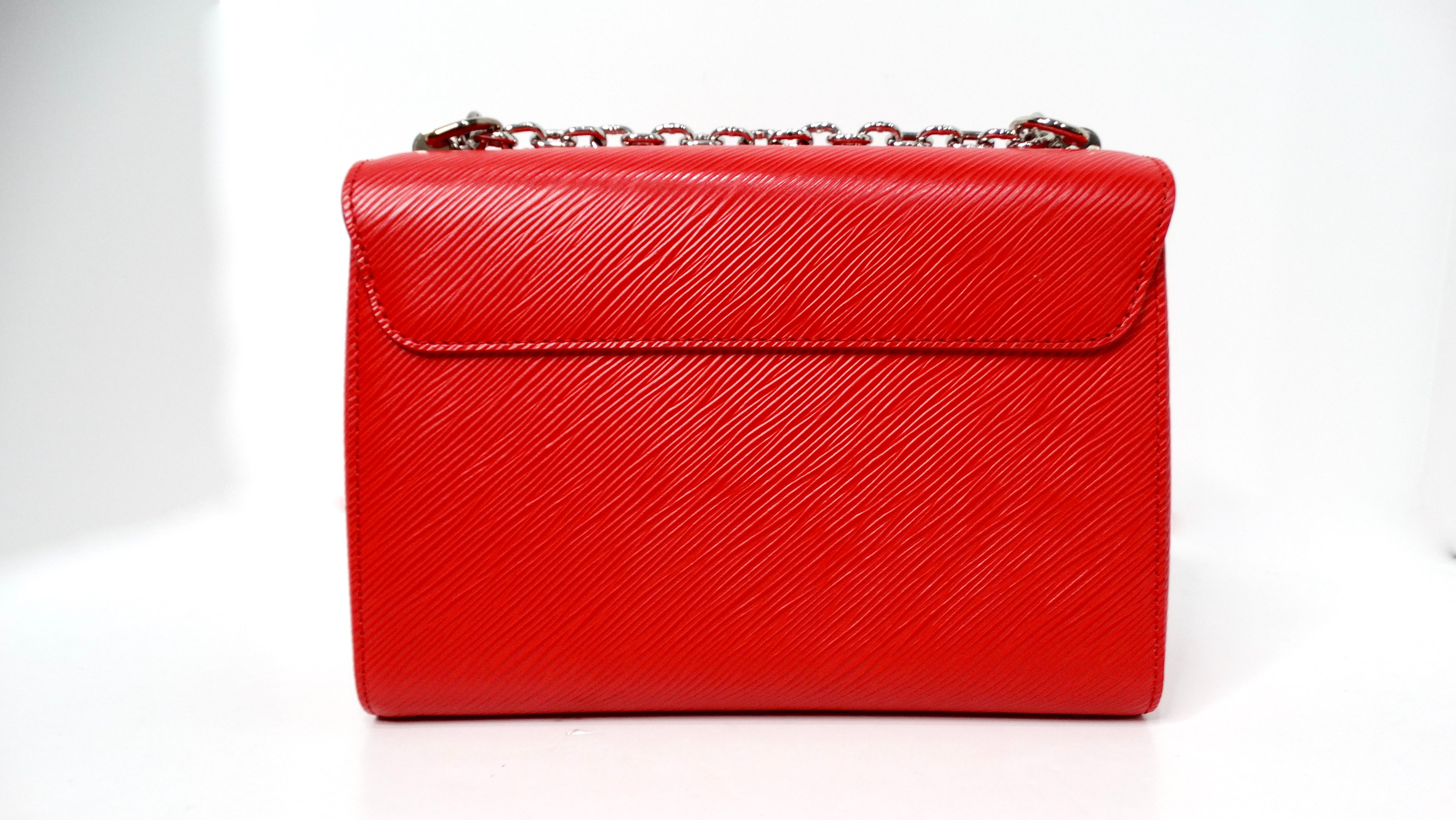 Louis Vuitton Red Epi Twist Shoulder Bag With Silver-Tone Hardware Damen im Angebot