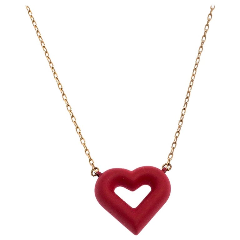 Louis Vuitton Red Heart Gold Tone Necklace For Sale at 1stdibs