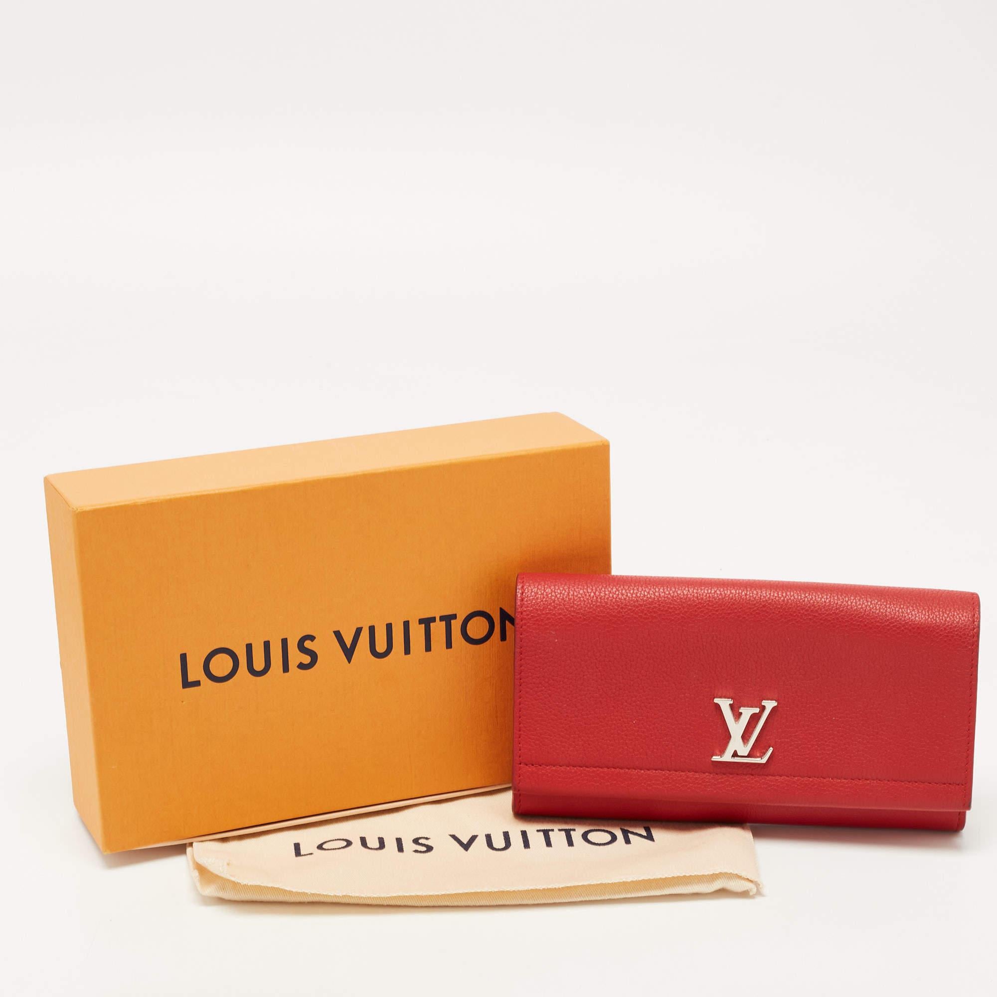 Louis Vuitton Red Leather Lockme II Wallet For Sale 10